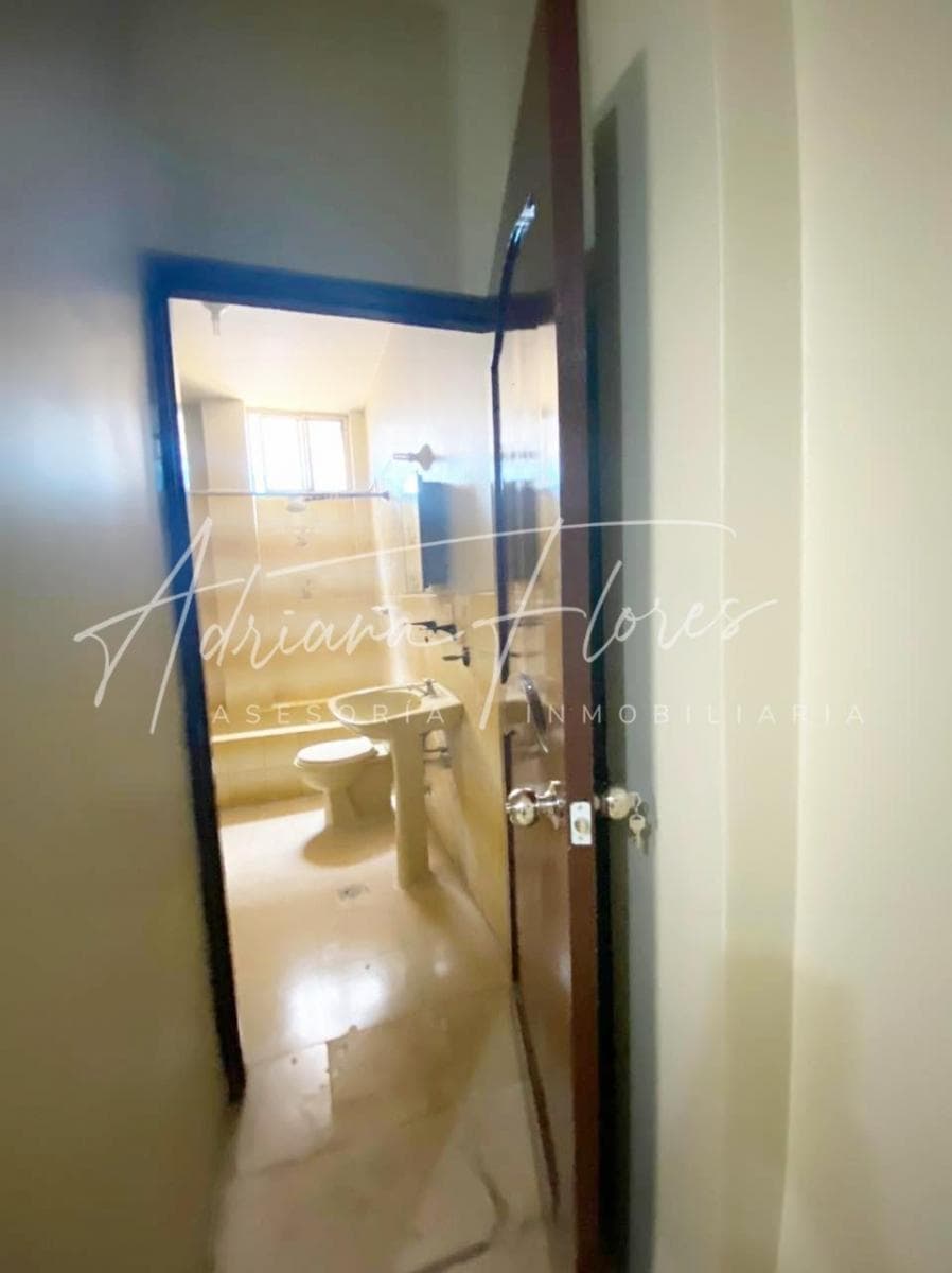 Condominio en Venta en Urdenor 1 Urbanización Cerrada Av Juan Tanca Marengo, Guayas — imagen 4