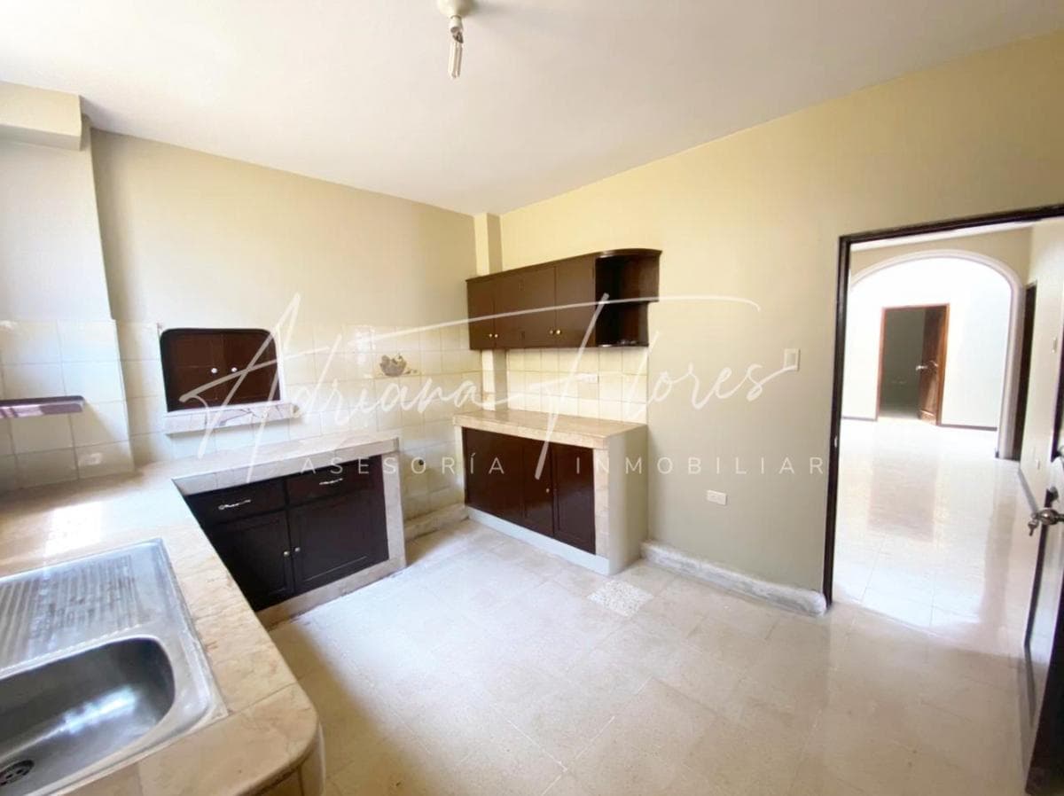 Condominio en Venta en Urdenor 1 Urbanización Cerrada Av Juan Tanca Marengo, Guayas — imagen 2