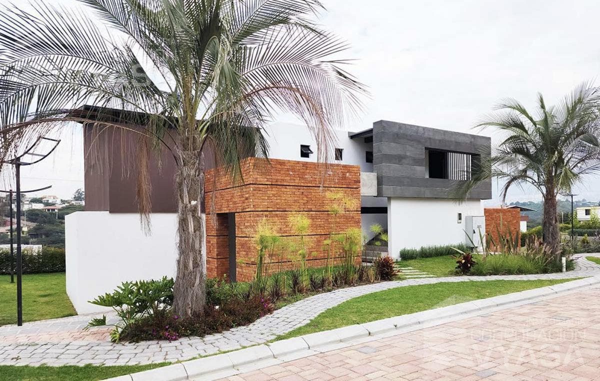 Tumbaco - Churoloma, Exclusivo Terreno de 669.31 m² en Venta Lt - 31 — imagen 3