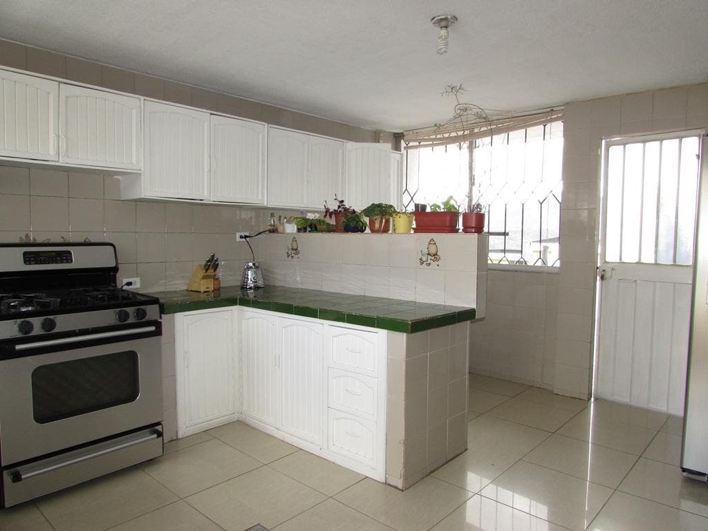 Casa Rentera en Venta 477 m² Carcelén Colegio Einstein — imagen 2