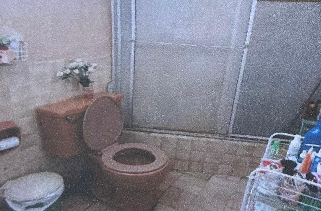 Venta Casa Rentera con Amplio Terreno Sector Mercado Oriental, Chimborazo — imagen 5