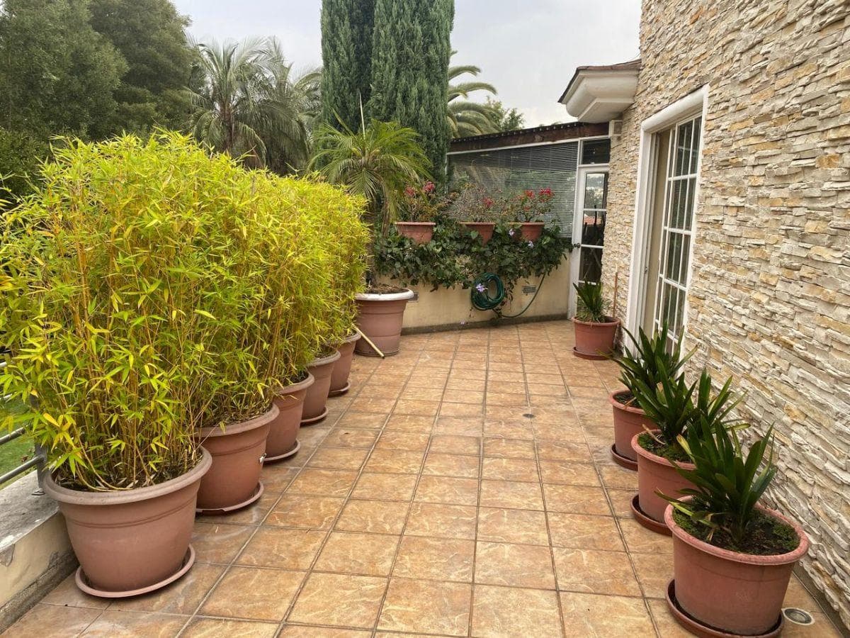 Casa en Conjunto Cerrado con Buenos Espacios — imagen 3