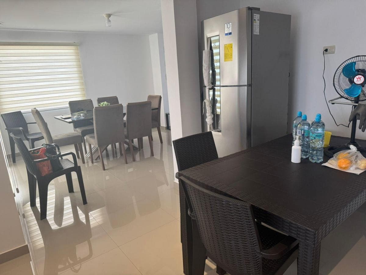 La Casa en Venta en La Urbanizacion Luxor, Manabí — imagen 4
