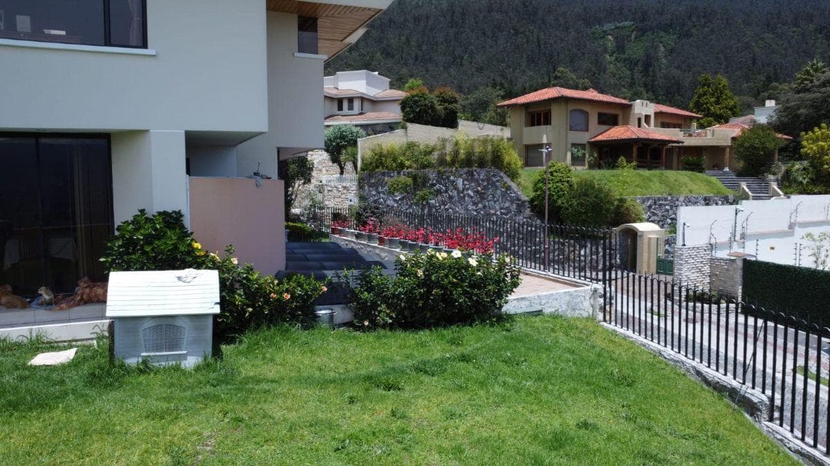 Se Vende Casa Dentro de Urbanización Rincon del Valle — imagen 9