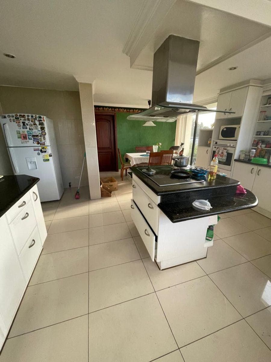 Se Vende Casa Dentro de Urbanización Rincon del Valle — imagen 5