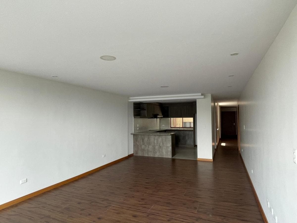 Venta Departamento de 138 m² de 3 Dorm. en Nayón — imagen 8