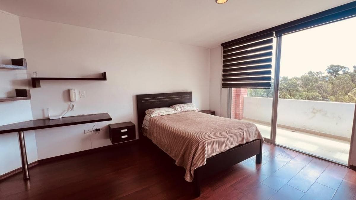 Venta Departamento 2 Habitaciones, con Balcón Sector Quito Tenis — imagen 4