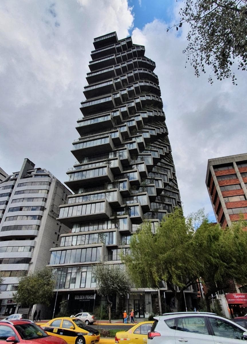 Suite en Venta con Balcón en El Edificio Iqon — imagen 4