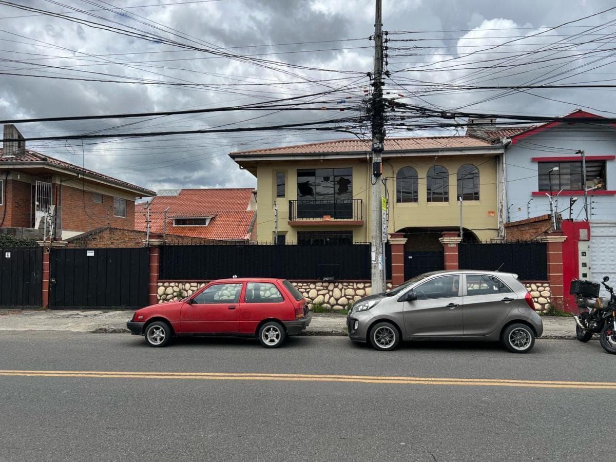 Oportunidad Iprus Aprobado Propiedad en Venta – Ubicación Estratégica Calle Guayas - Cuenca, Azuay — imagen 10