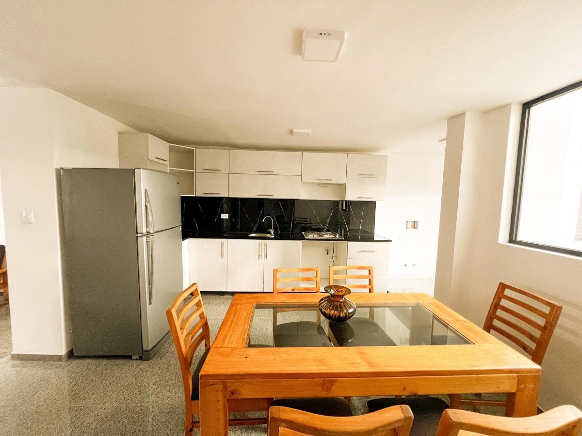 Vendo Lindo y Amplio Departamento Al Sur de Quito — imagen 1