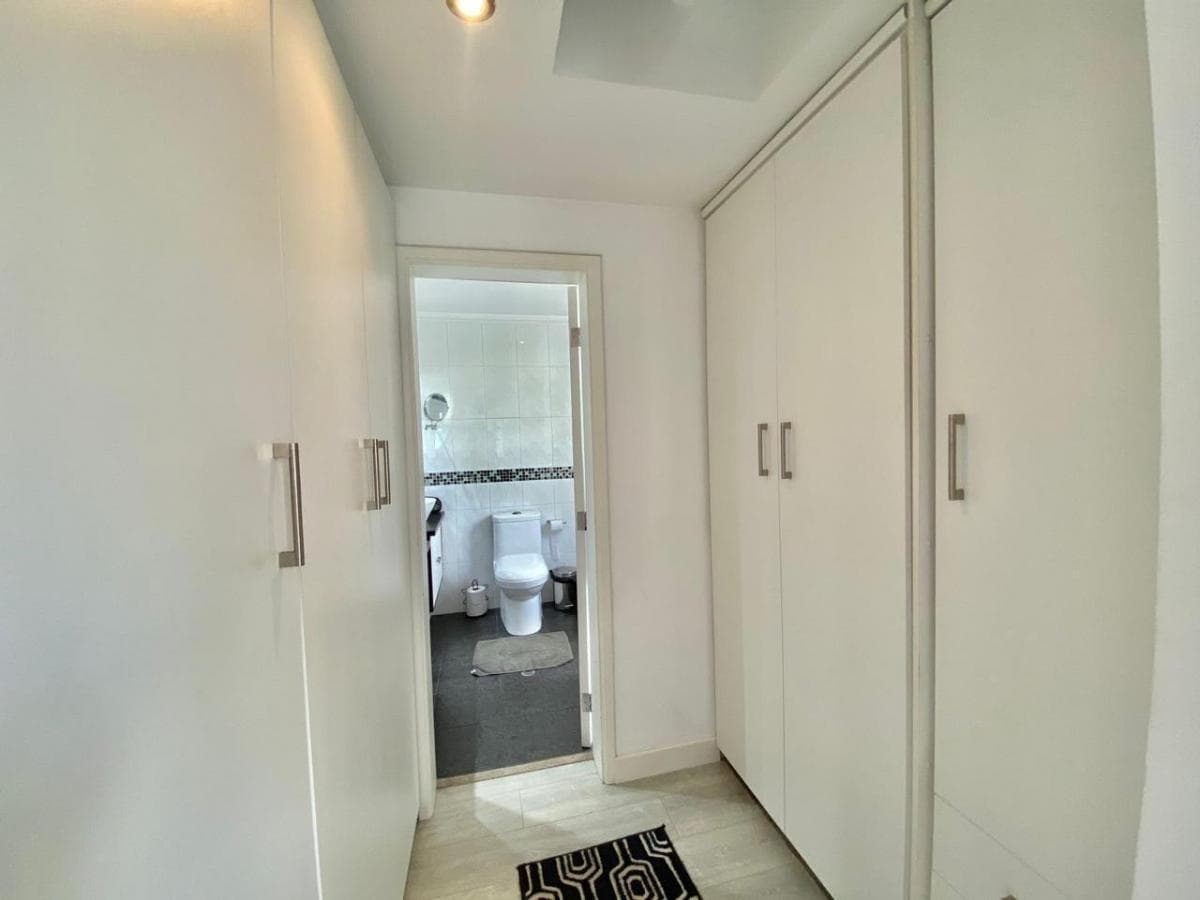 Vendo, Casa en Vista Grande Cumbaya, Quito - Ecuador — imagen 6