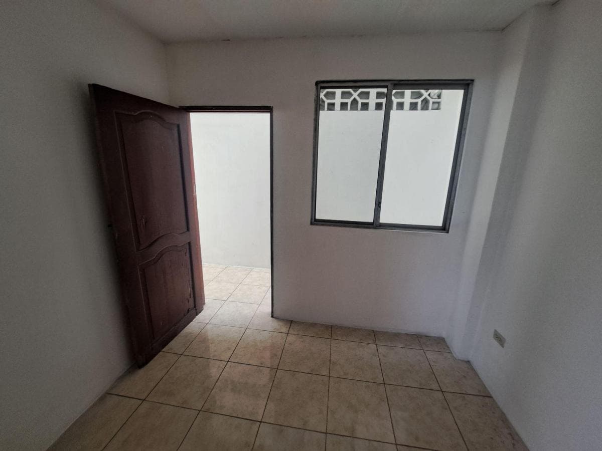 Departamento en Venta en José Mascote y Ayacuho Aler, Guayas — imagen 6