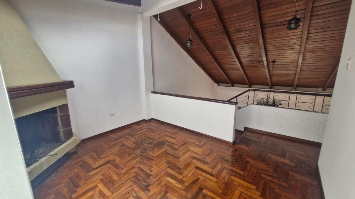Casa 3 Dorm con Departamento Independiente 2 Dorm — imagen 6