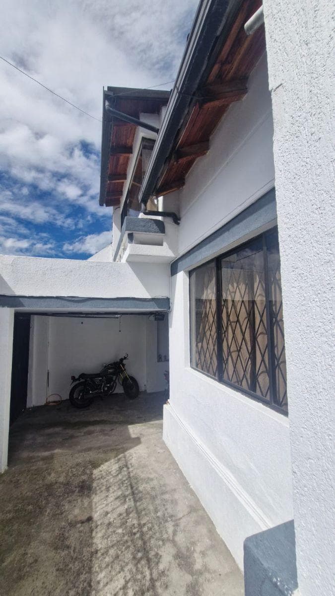 Casa 3 Dorm con Departamento Independiente 2 Dorm — imagen 3
