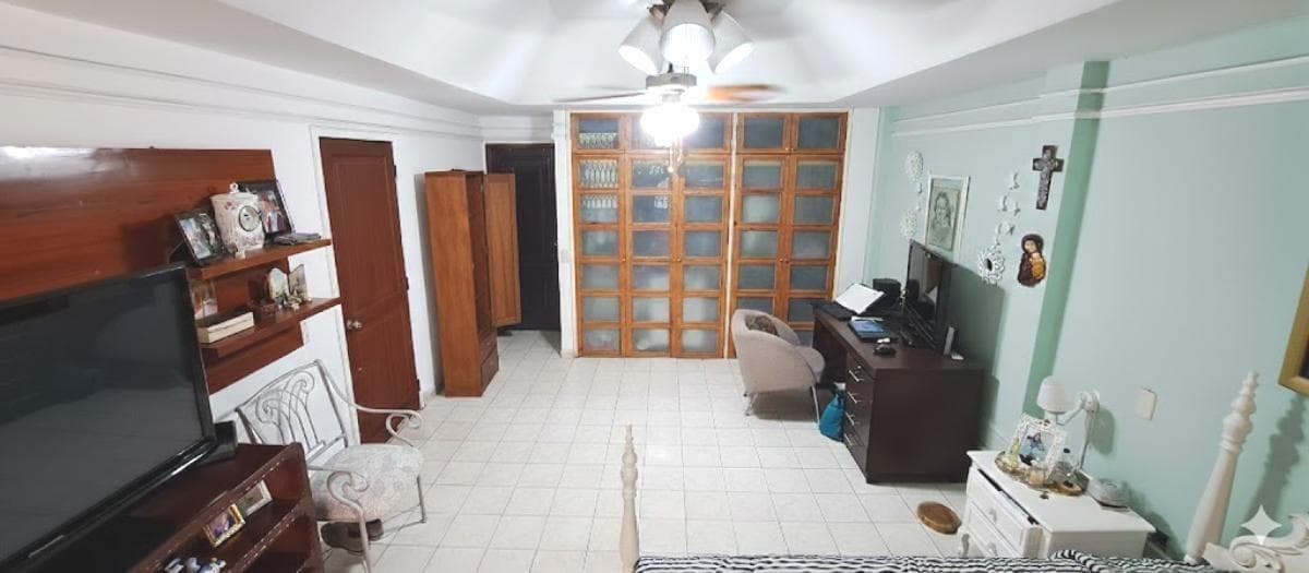 Casa en Venta Ubicada en Urdesa Central Guayaquil Norte, Guayas — imagen 2
