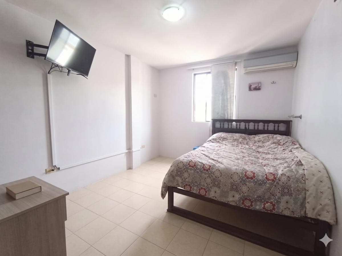 Vendo Casa Esquinera en La Urb. Veranda, Av Narcisa de Jesús, Guayas — imagen 4