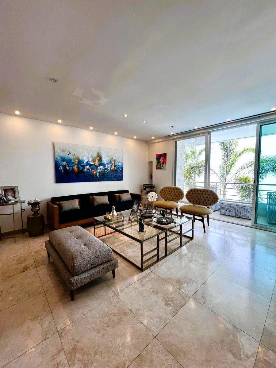 Isla Mocoli - Departamento de Lujo con Vista Al Rio en Venta, Guayas — imagen 1