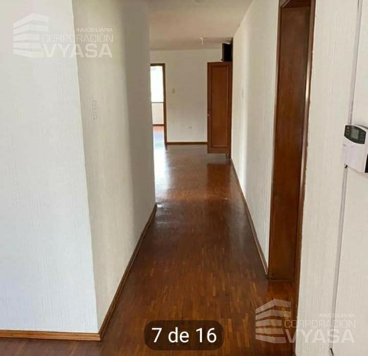 La Pradera - Bello Horizonte, en Venta Amplio Departamento 240 m² — imagen 2