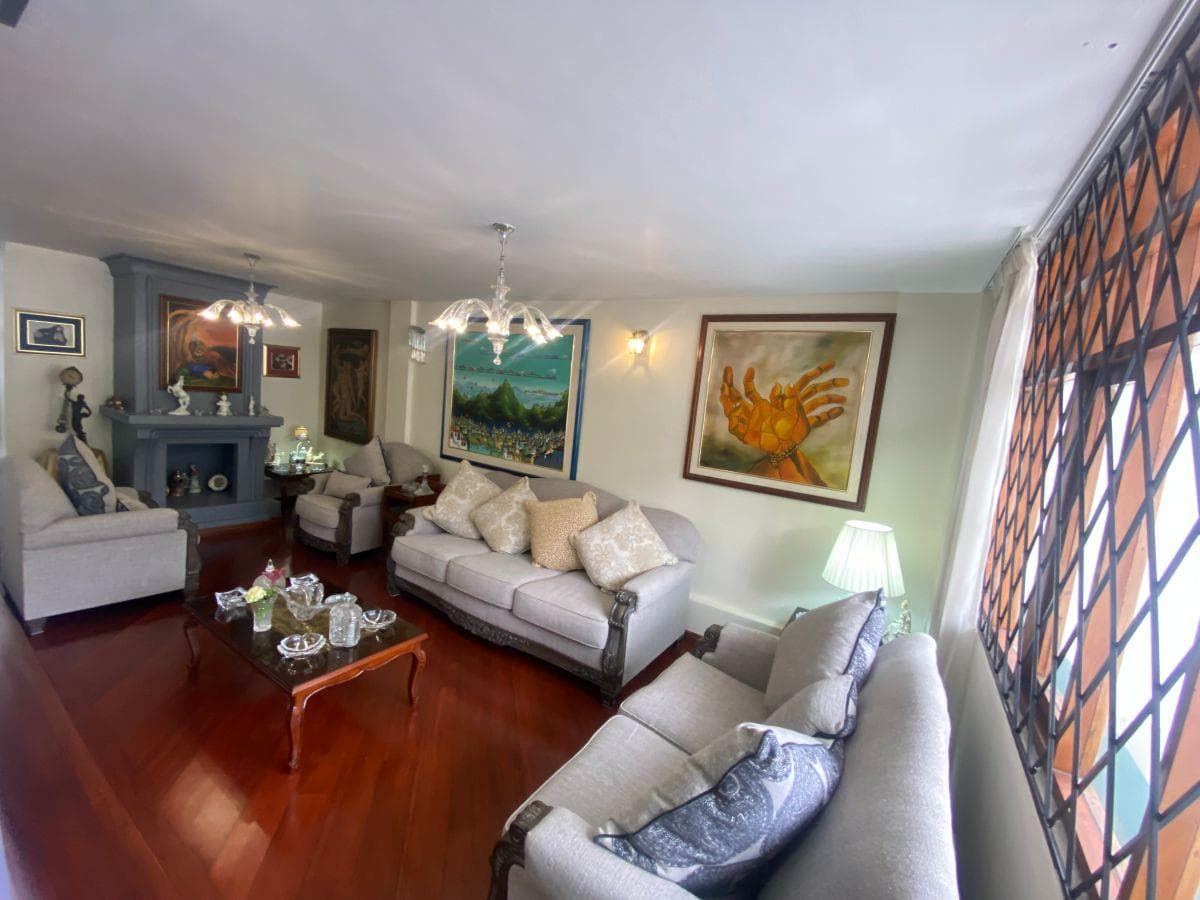 Casa de 306 m² con 4 Habitaciones en Venta en El Bosque — imagen 9