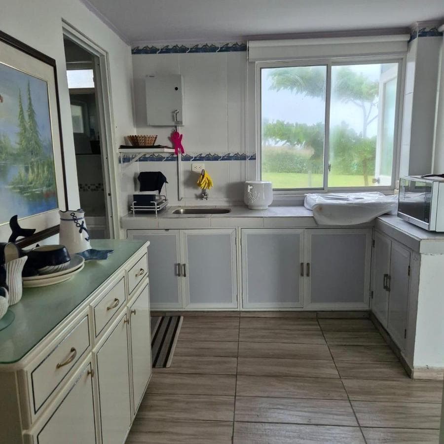 Venta de Hermosa Casa Frente Al Mar con Terreno Grande en Cojimies - Pedernales, Manabí — imagen 5