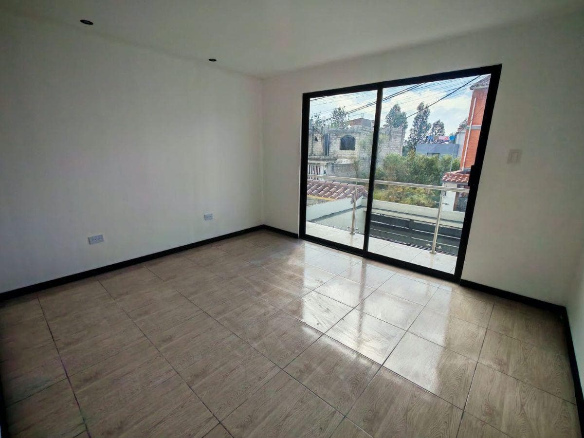 Casa a Estrenar en Venta Sector Conocoto — imagen 5