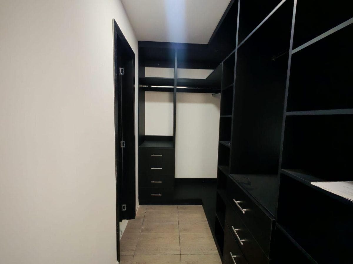 Casa a Estrenar en Venta Sector Conocoto — imagen 3