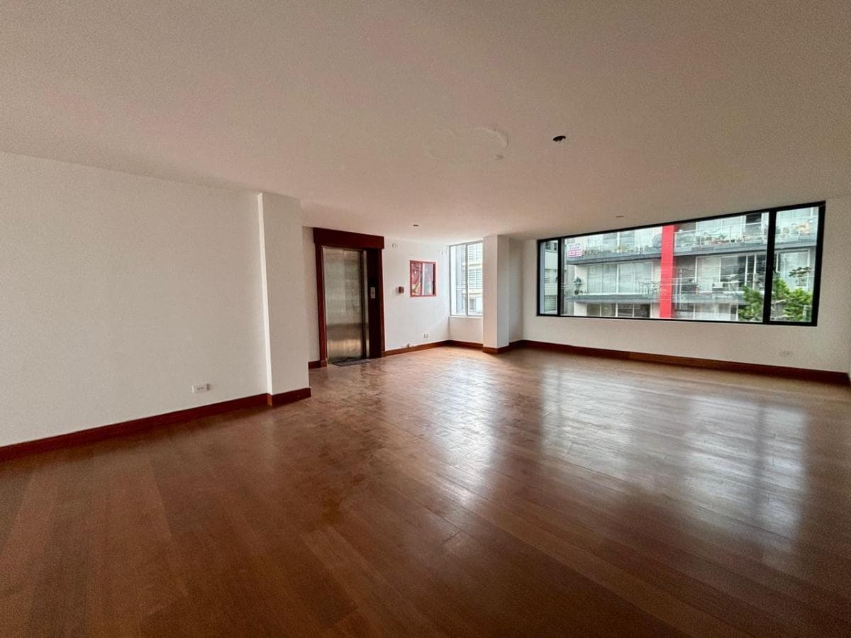 Penthouse Duplex con Terraza Privada - Quito Tenis — imagen 7