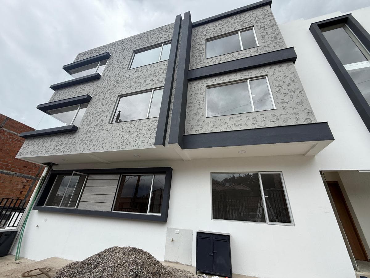 Ultimo Departamento Vip con Garaje en Misicata (V3128), Azuay — imagen 10