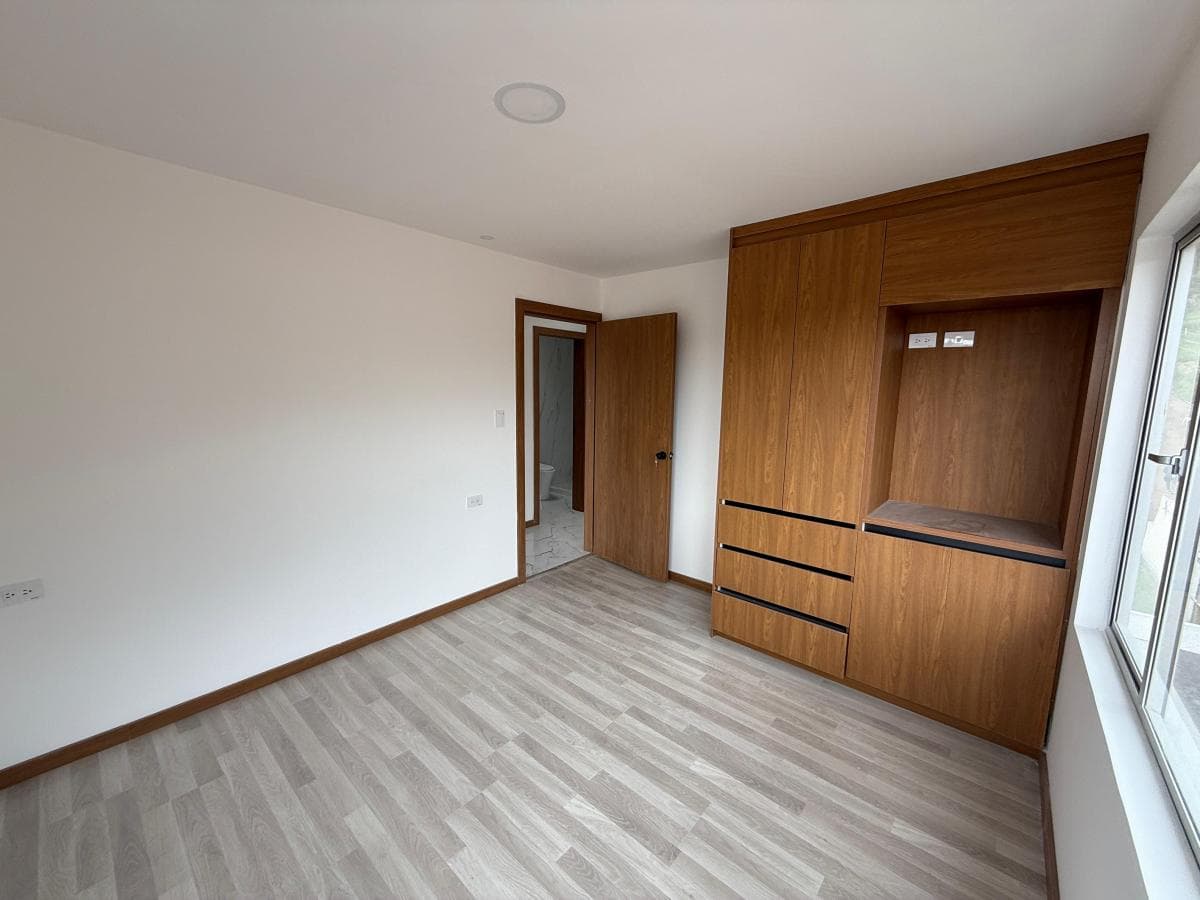 Ultimo Departamento Vip con Garaje en Misicata (V3128), Azuay — imagen 4
