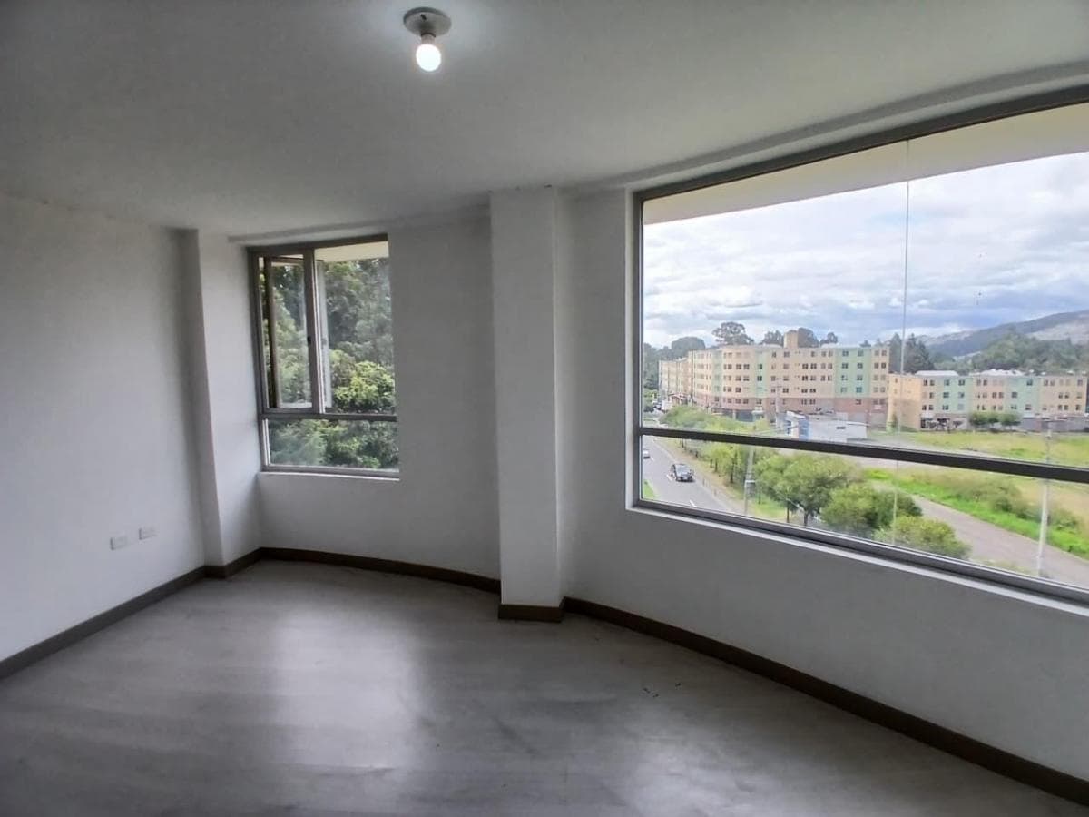 Departamento en Quitumbe — imagen 2