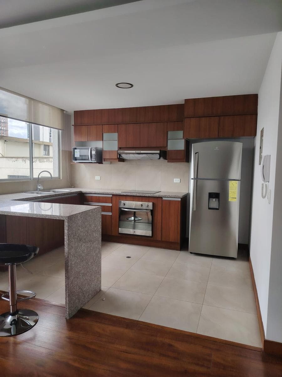 Venta Lindo Departamento, Sector El Batán, Quicentro Shopping — imagen 8