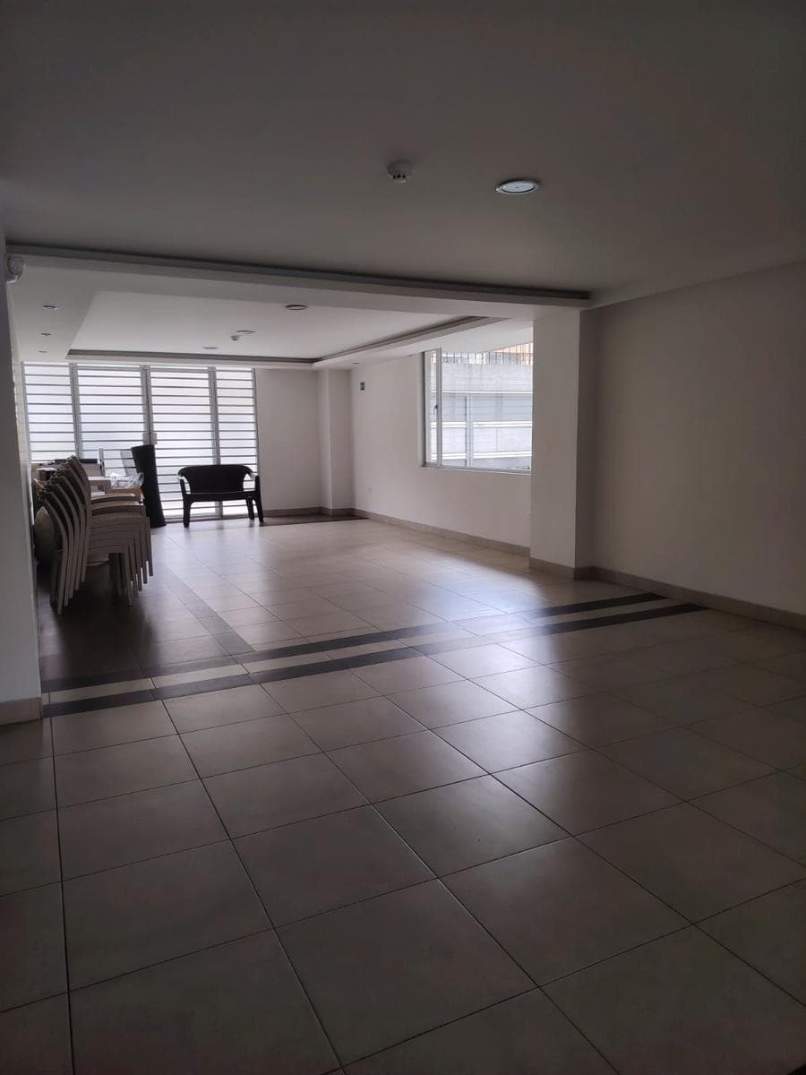 Venta Lindo Departamento, Sector El Batán, Quicentro Shopping — imagen 4