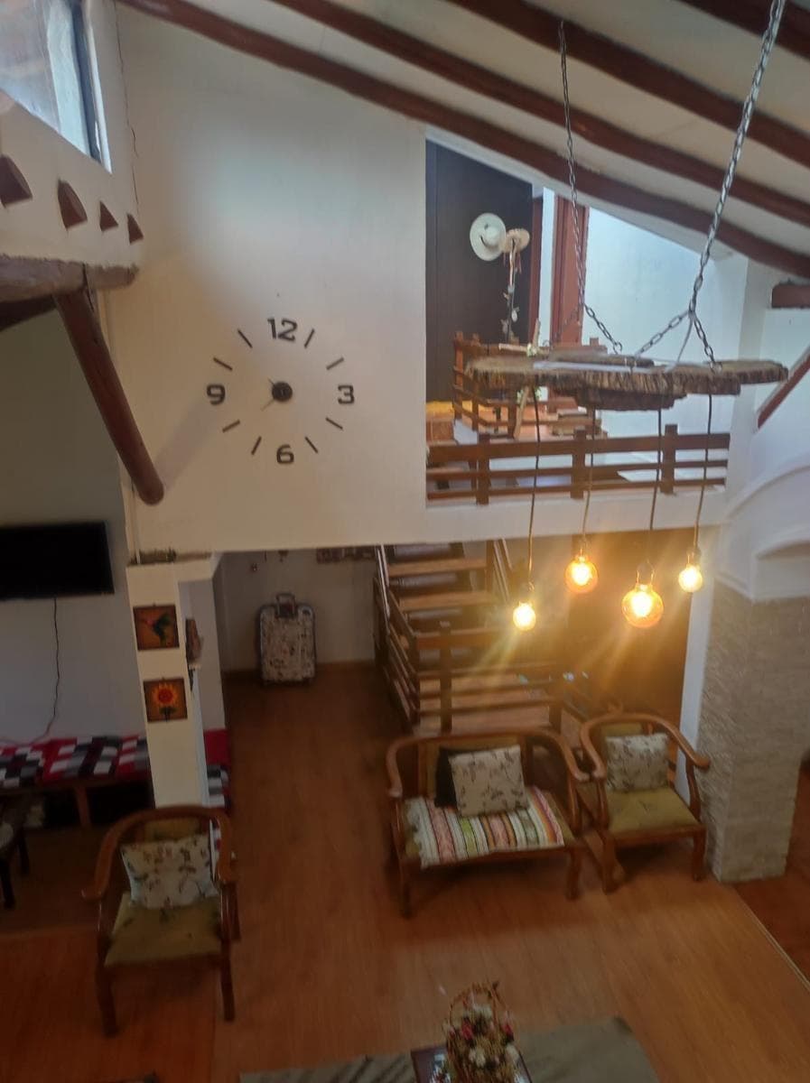 Casa de 1988 m² con 4 Dorm. en Venta en Alangasí — imagen 9
