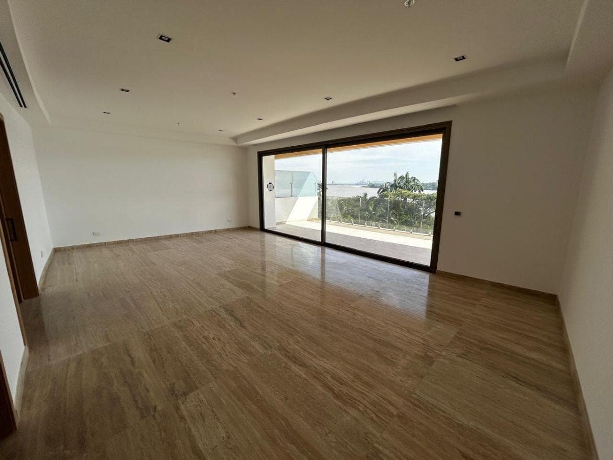 Se Alquila o Se Vende Departamento en Sotonovo, Guayas — imagen 9