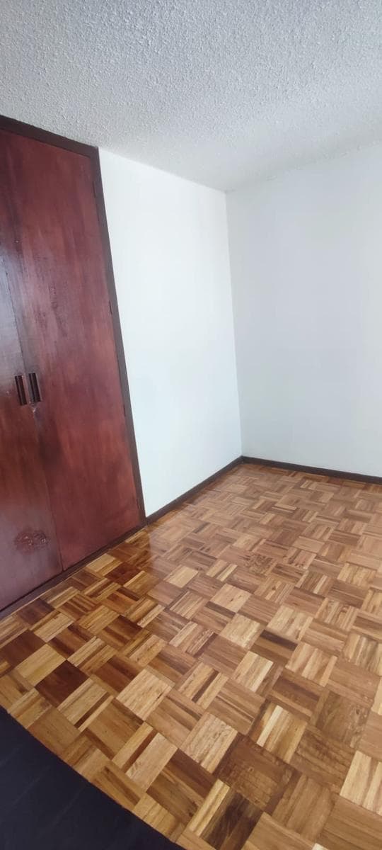 Departamento Venta Tres Habitaciones Sector La Luz — imagen 6