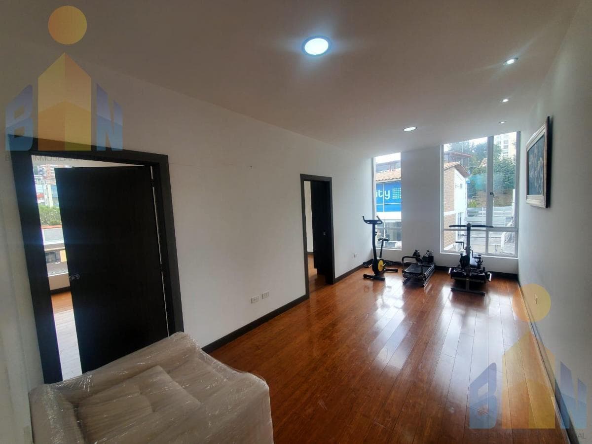 Amplio Enthouse en Venta Centro Norte de Quito Sector Quito Tennis — imagen 2