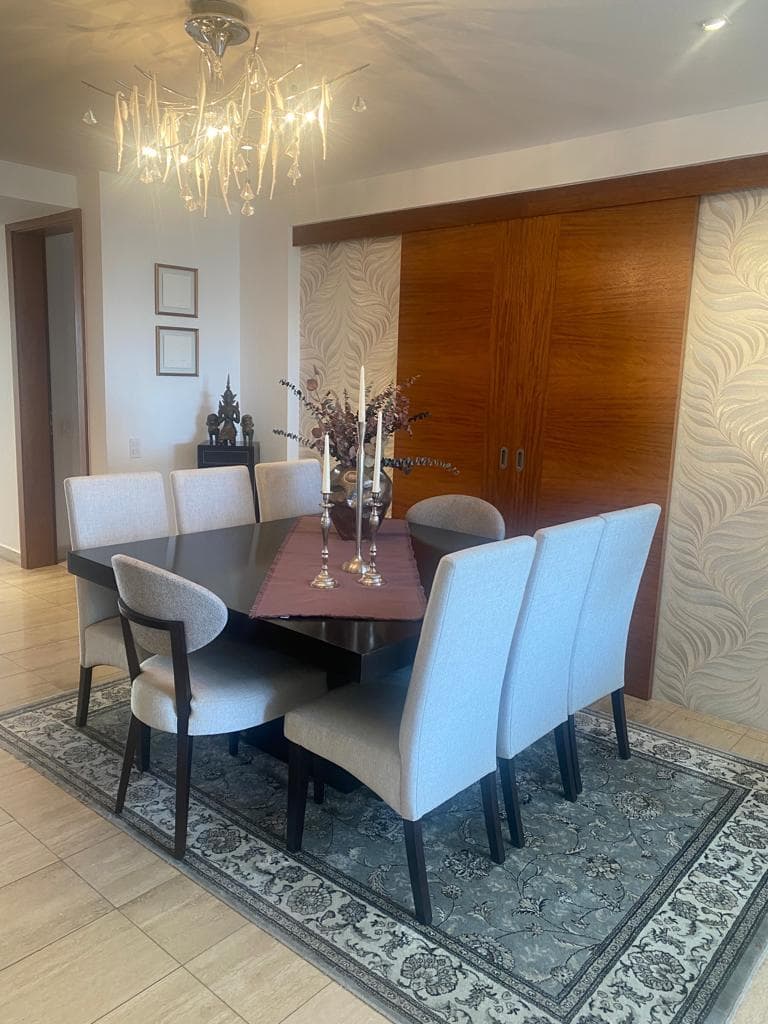 Vendo, Cumbayá, Departamento, Zona Centrica, Terraza, Chimenea, Vista! — imagen 4