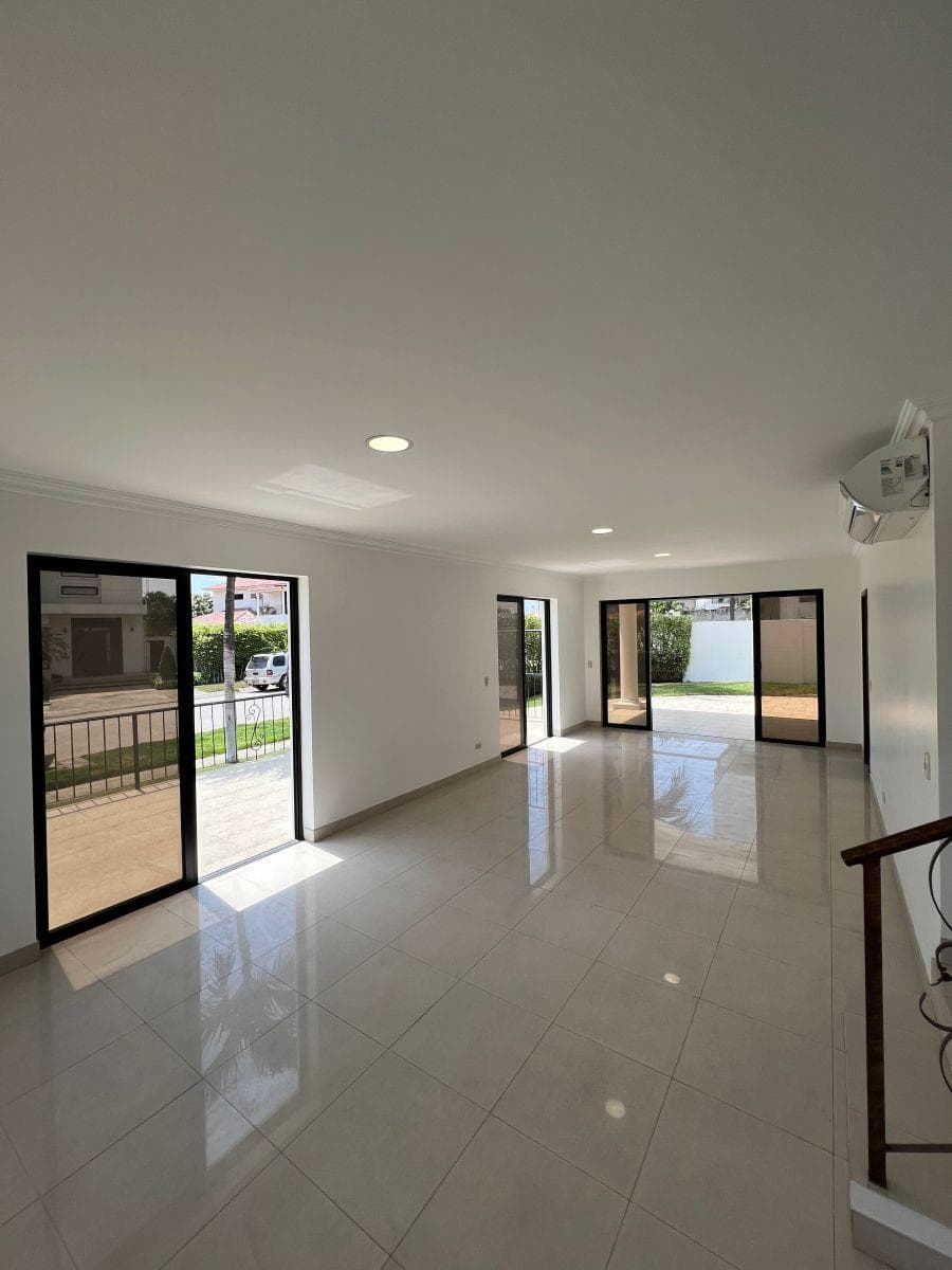Estancias del Rio Se Vende Linda Casa!, Guayas — imagen 10