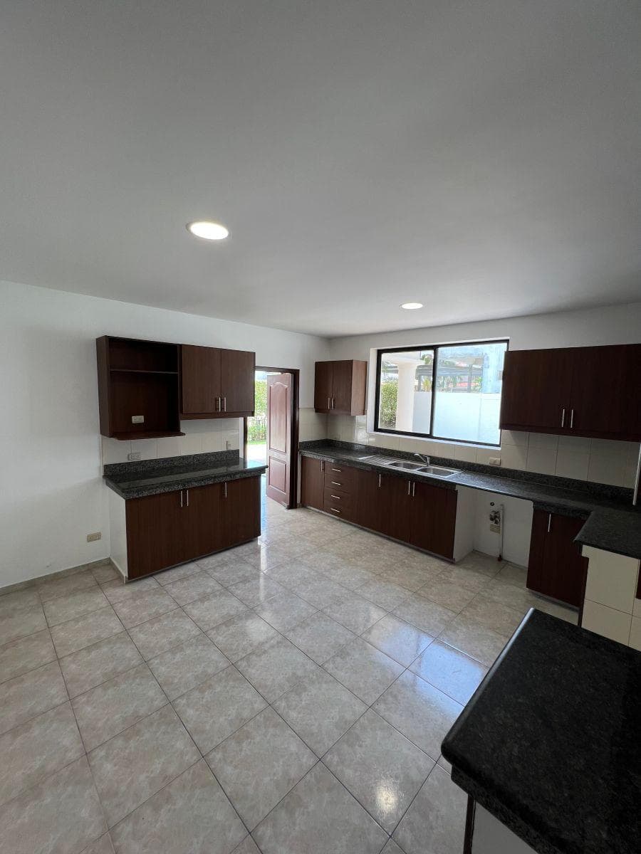 Estancias del Rio Se Vende Linda Casa!, Guayas — imagen 4