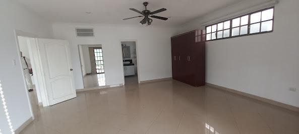 Departamento con Terraza Privada en Los Ceibos Urb. Las Cumbres Venta o Alquiler, Guayas — imagen 3