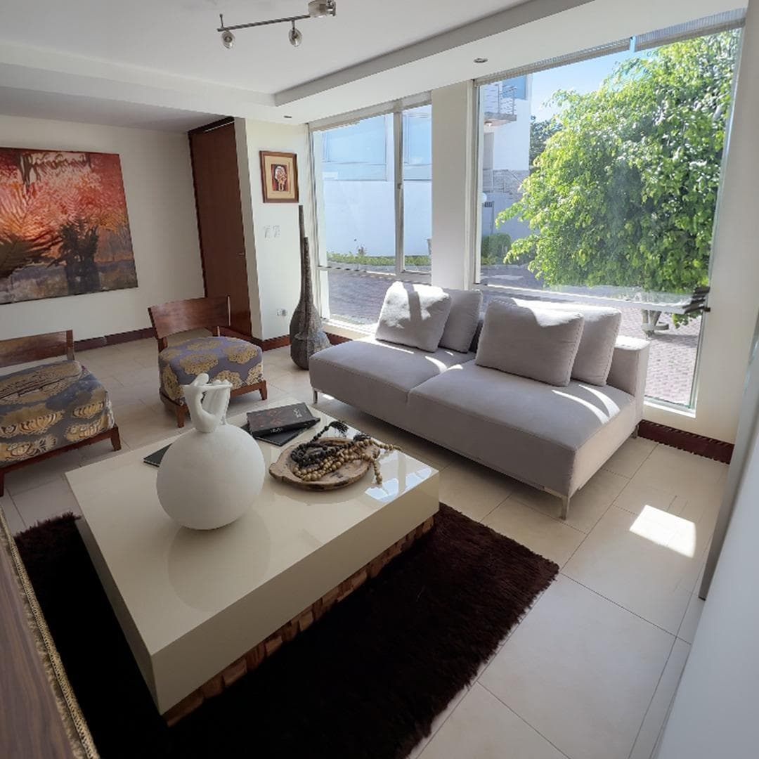 Casa en Cumbayá — imagen 1