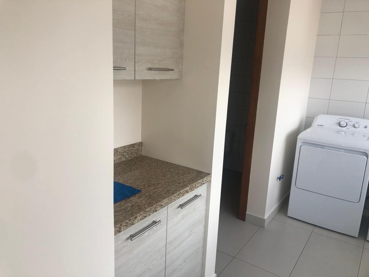 Quito Departamento Nuevo de Venta o Alquiler en La Gonzalez Suarez — imagen 6