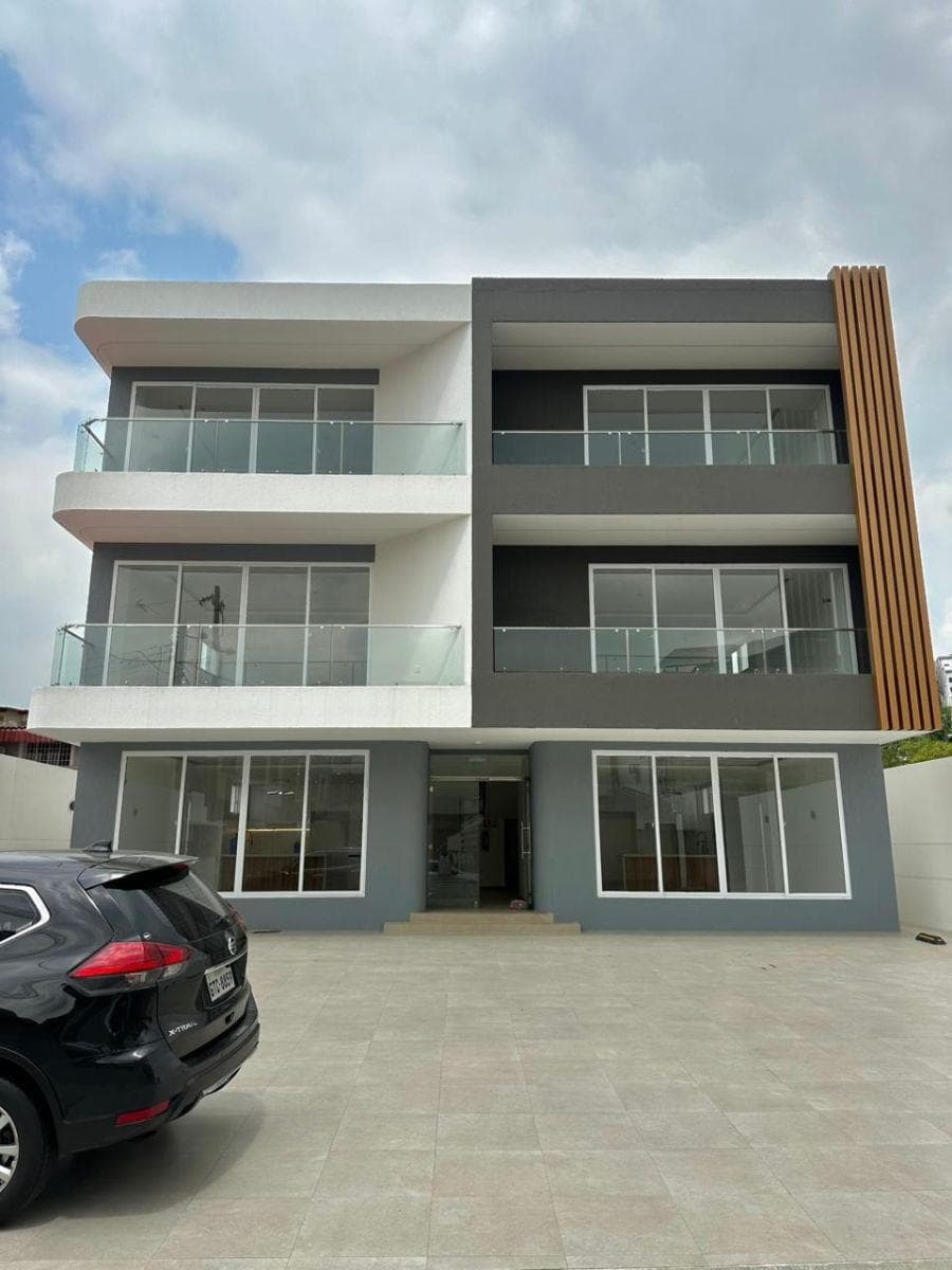 Departamento de Venta Ceibos Santa Cecilia con Garita, Guayas — imagen 1