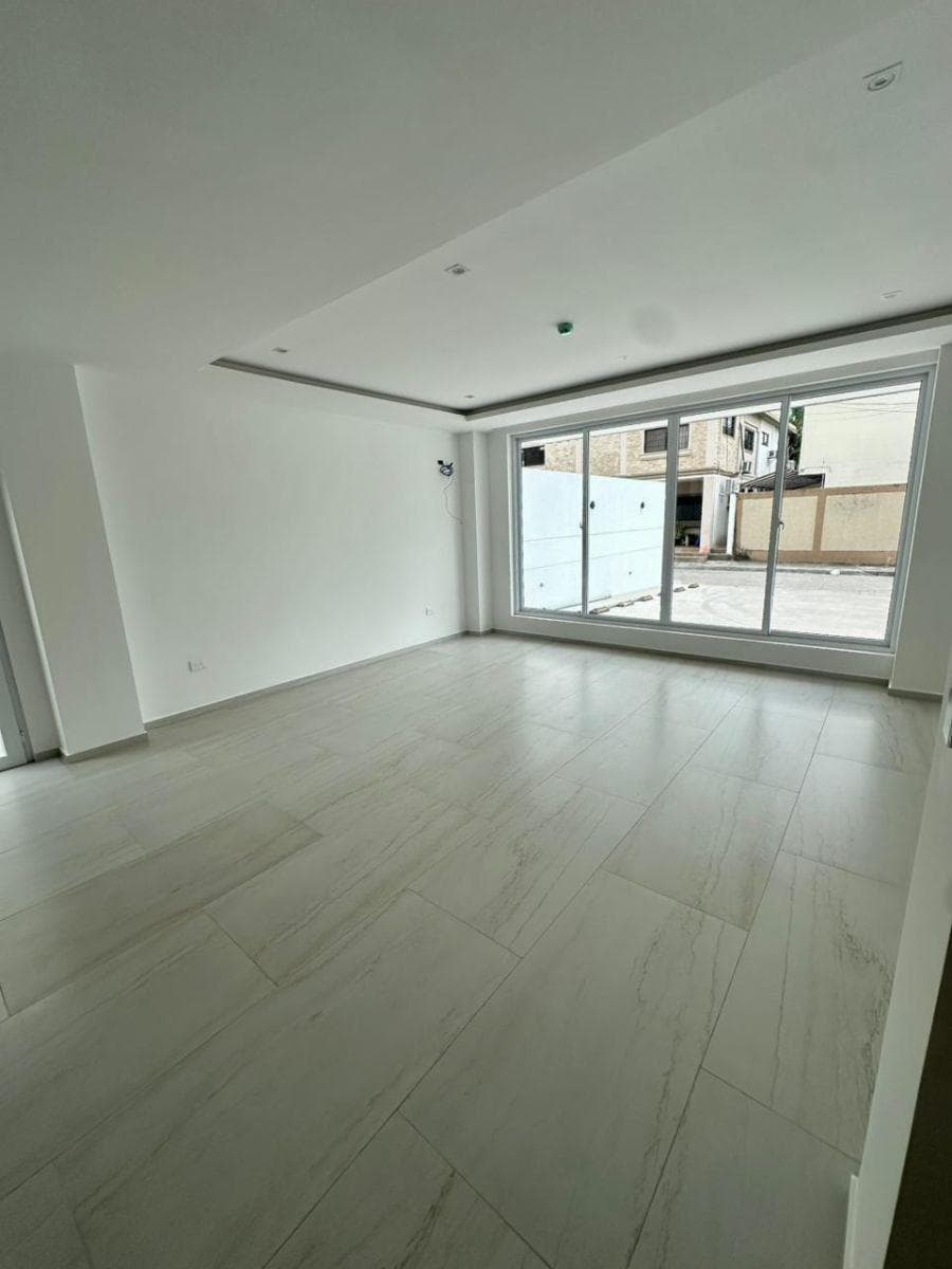 Departamento de Venta Ceibos Santa Cecilia con Garita, Guayas — imagen 7