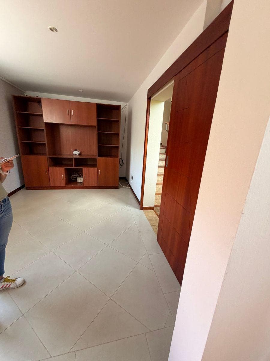 Casa de 1470 m² con 4 Dorm. en Venta en Tanda — imagen 5