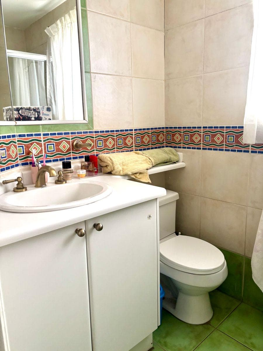 Miravalle Vendo Hermosa Residencia 4 Dorm. urb, Privada — imagen 4