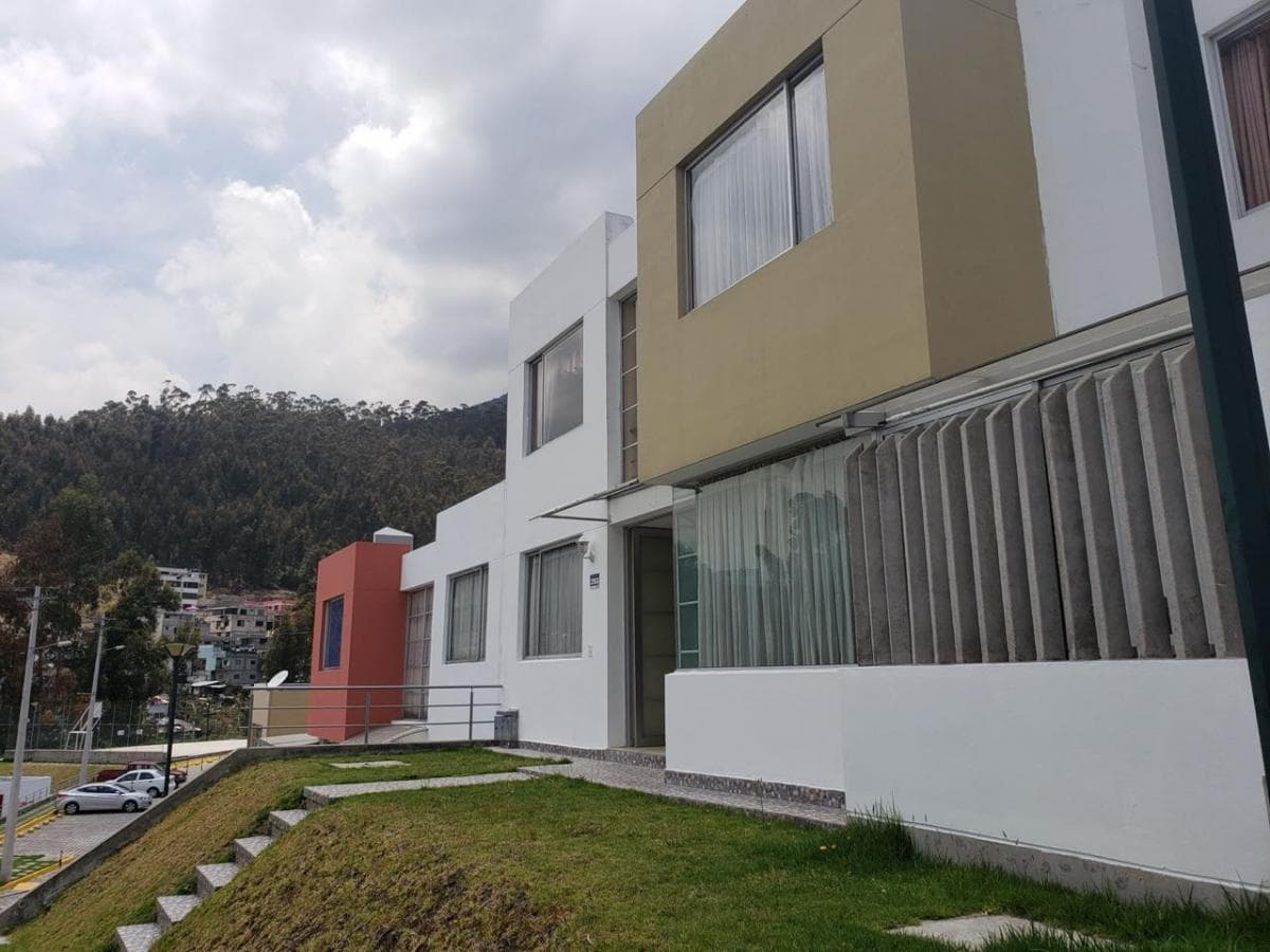 Casa en Venta - Conjunto Paseos del Pichincha Pinar Alto — imagen 9