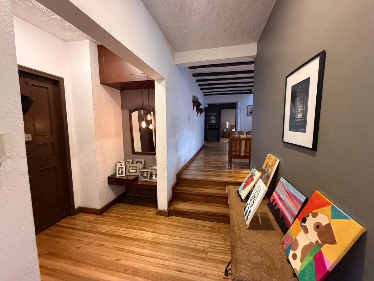 Casa Esquinera en Venta, Azuay — imagen 8