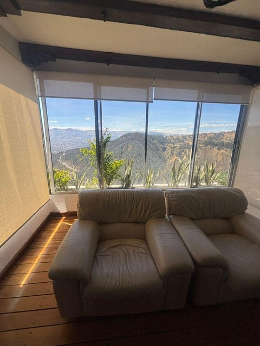 Vendo Departamento en Gonzalez Suarez de Tres Habitaciones con Vista — imagen 7