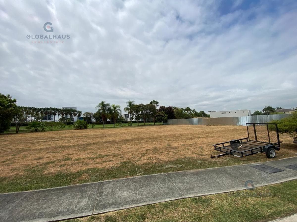 Venta de Terreno Esquinero en Isla Mocoli. Z. R, Guayas — imagen 7